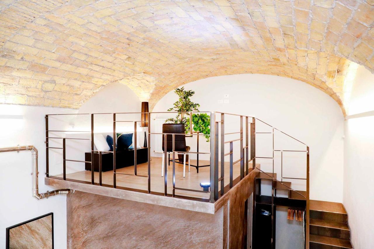 Post Industrial Loft Trastevere - Top Collection Roma Exterior foto